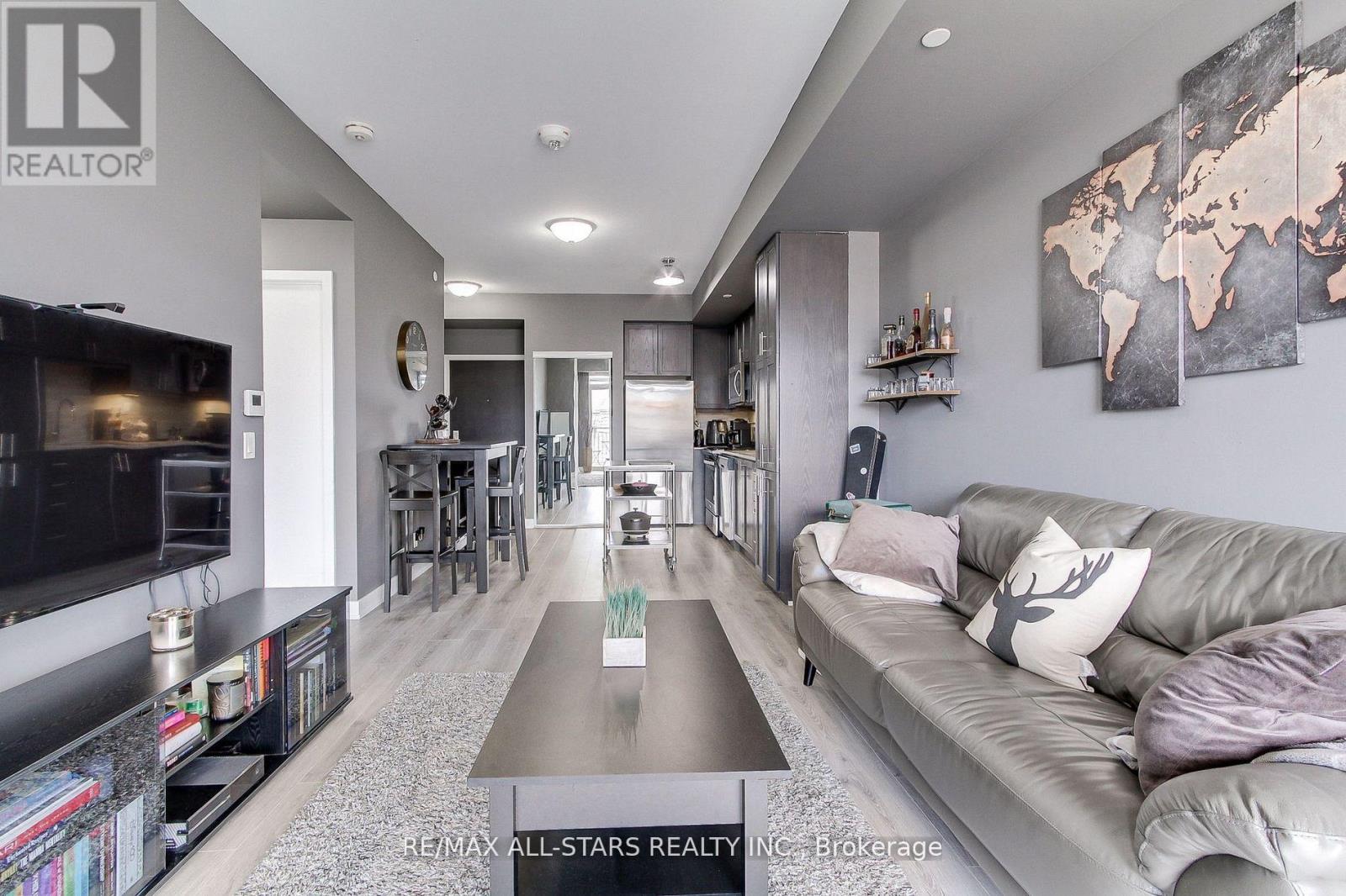 207 - 6235 Main Street, Whitchurch-Stouffville (Stouffville), Ontario  L4A 4R3 - Photo 14 - N12749082