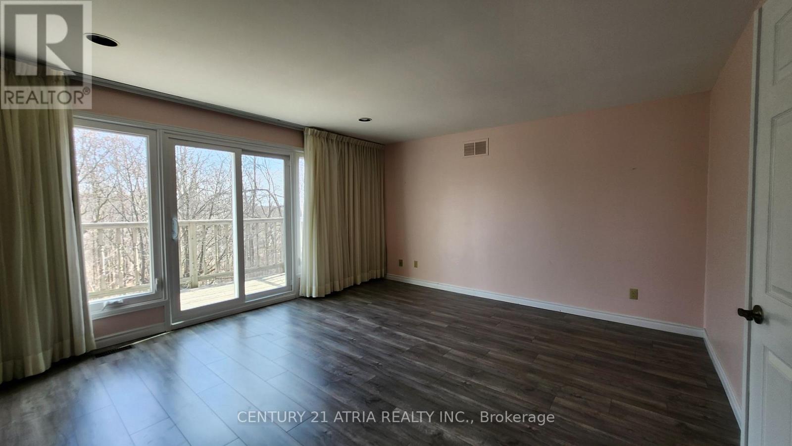 94 Garnier Court, Toronto, Ontario  M2M 4C9 - Photo 9 - C12748532