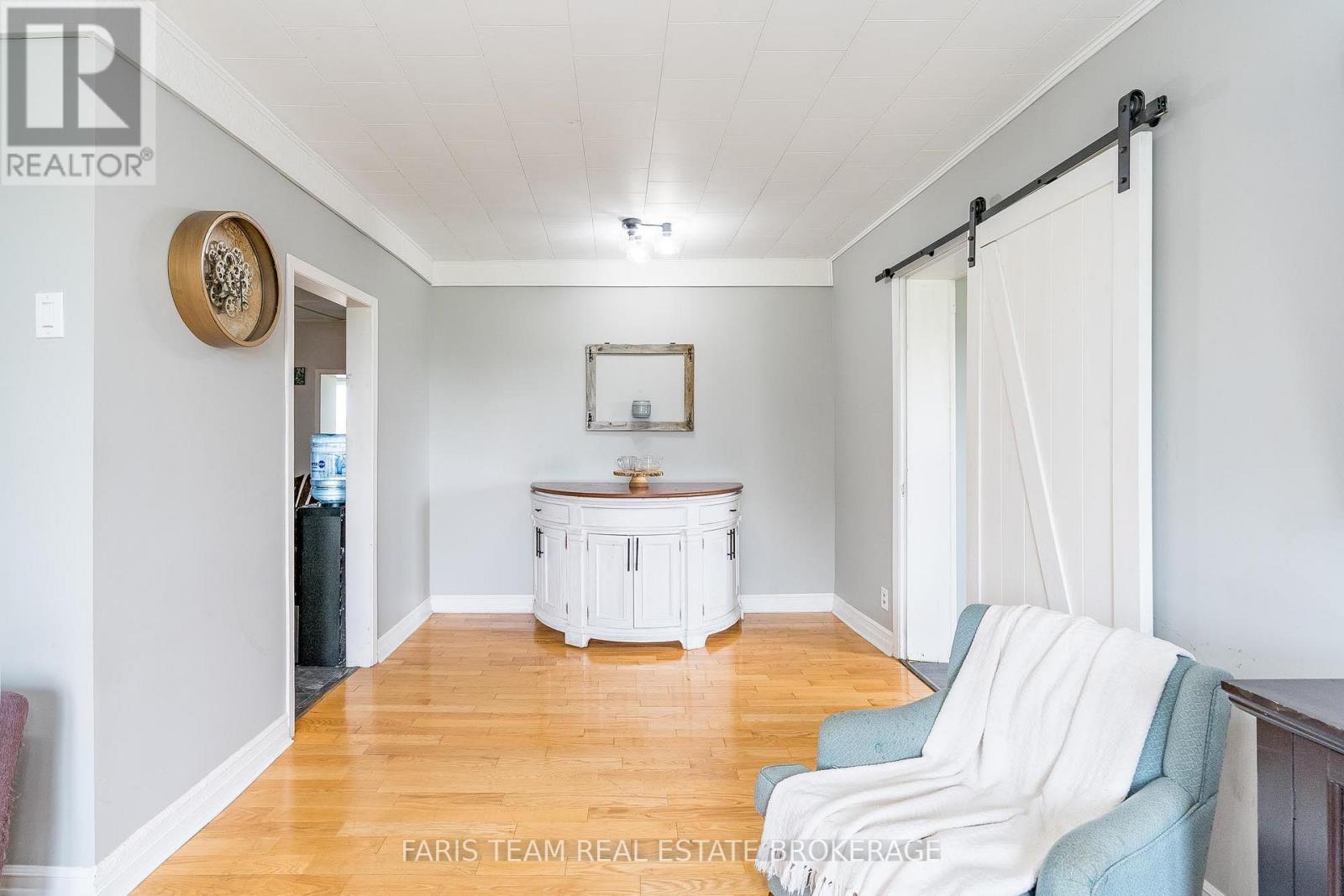 160 Lafontaine Road W, Tiny, Ontario  L9M 0H1 - Photo 11 - S12748922