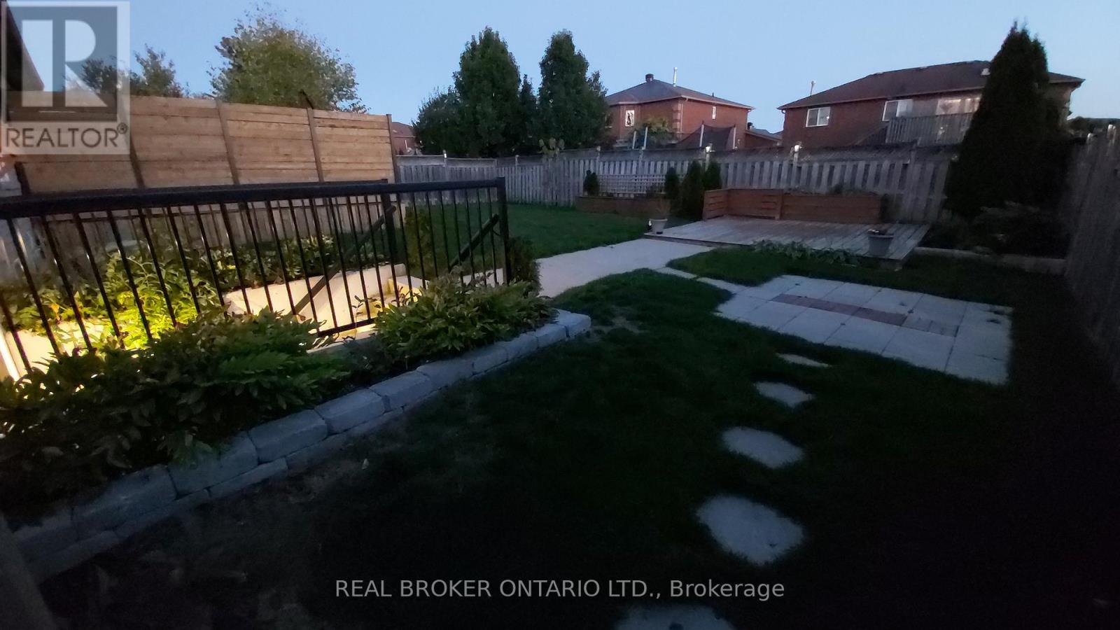 118 Sandringham Drive, Barrie (Innis-Shore), Ontario  L4M 7J5 - Photo 30 - S12748970