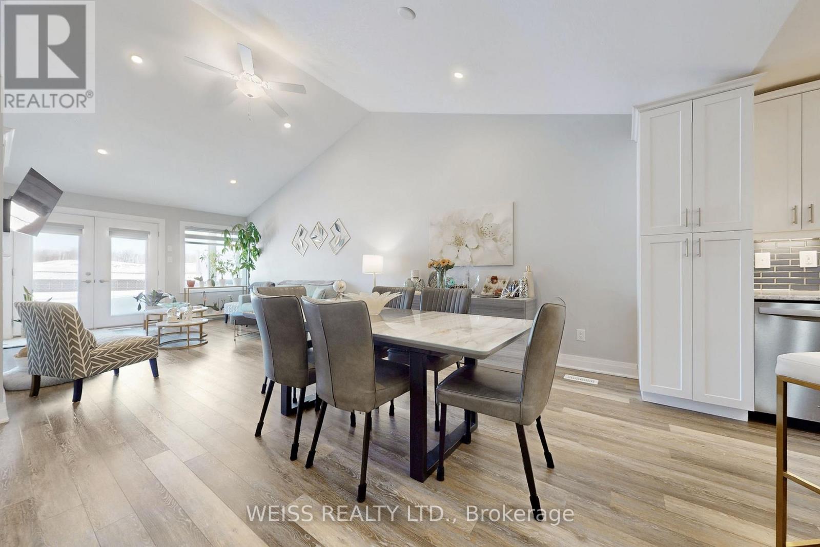 58 Ivy Crescent, Wasaga Beach, Ontario  L9Z 0H8 - Photo 12 - S12749040