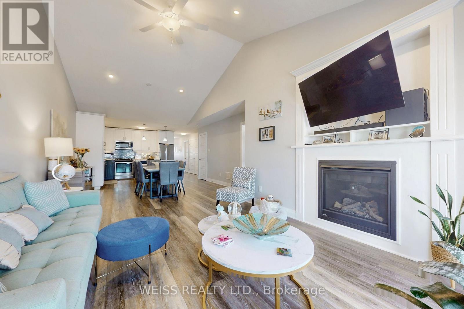 58 Ivy Crescent, Wasaga Beach, Ontario  L9Z 0H8 - Photo 7 - S12749040