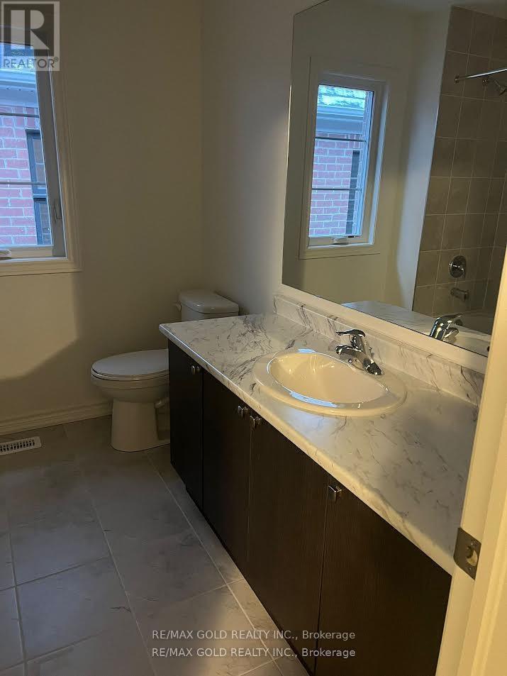 16 Sassafras Road, Springwater, Ontario  L0L 1Y3 - Photo 4 - S12749106