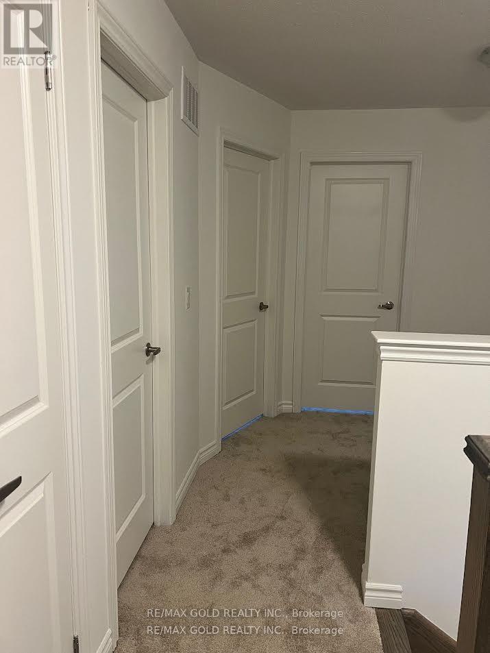 16 Sassafras Road, Springwater, Ontario  L0L 1Y3 - Photo 6 - S12749106