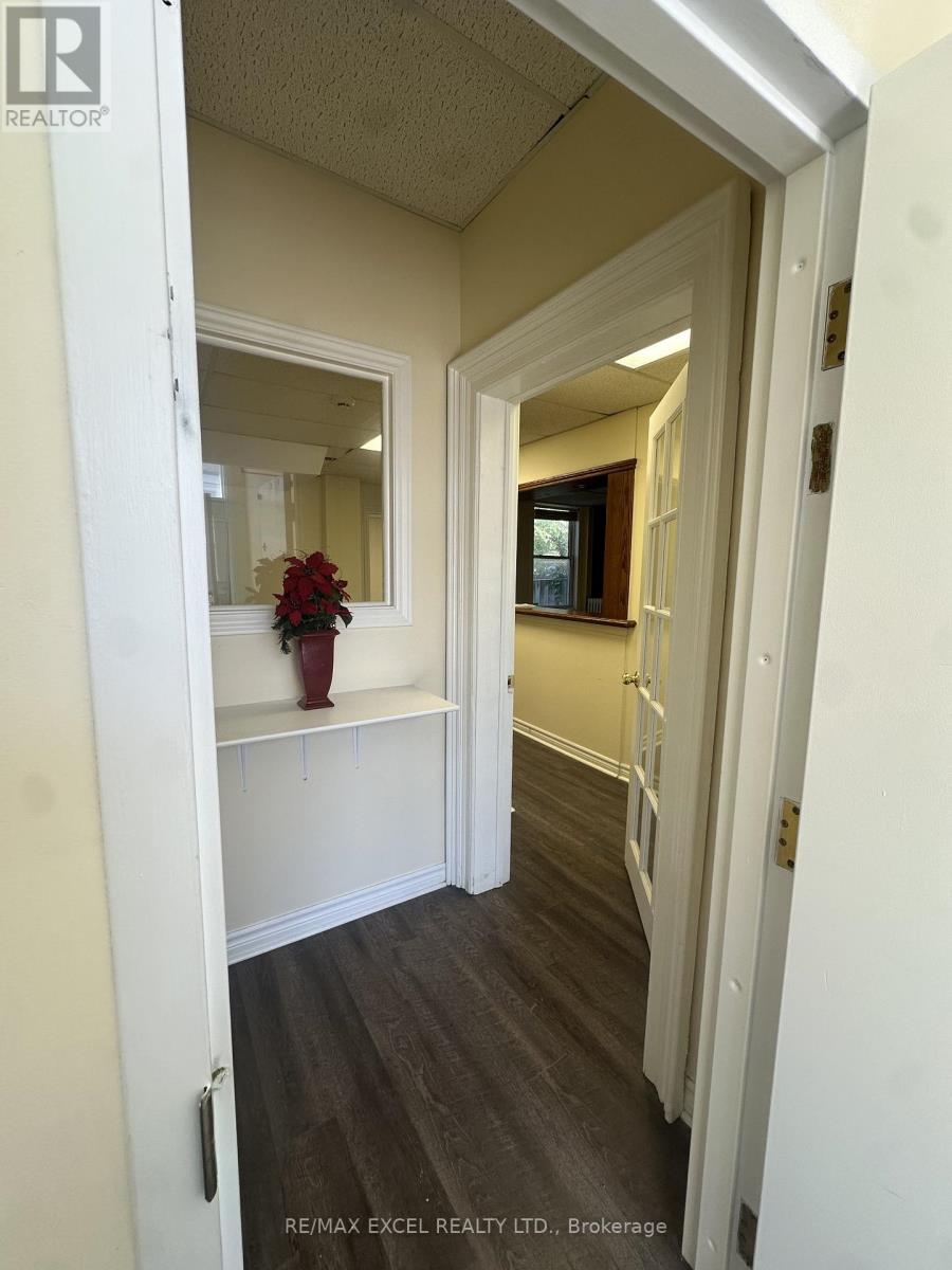 319 Division Street, Cobourg, Ontario  K9A 3R4 - Photo 3 - X12470350