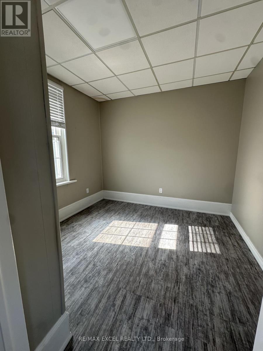 319 Division Street, Cobourg, Ontario  K9A 3R4 - Photo 21 - X12470350