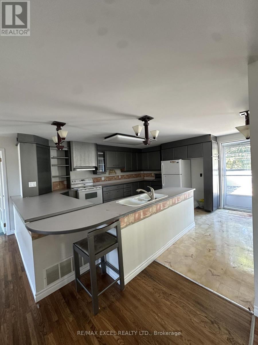 319 Division Street, Cobourg, Ontario  K9A 3R4 - Photo 20 - X12470443