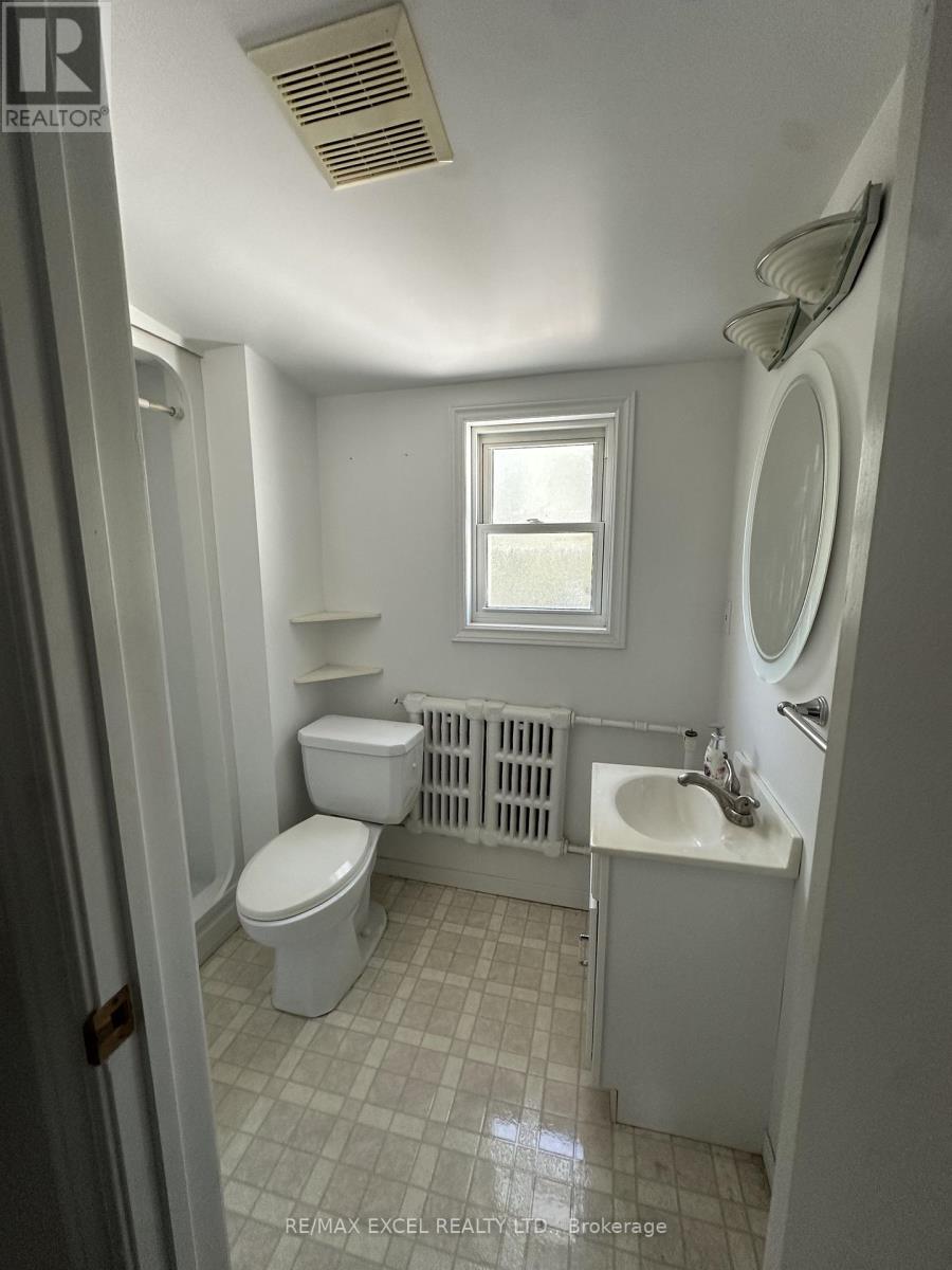 319 Division Street, Cobourg, Ontario  K9A 3R4 - Photo 4 - X12470443