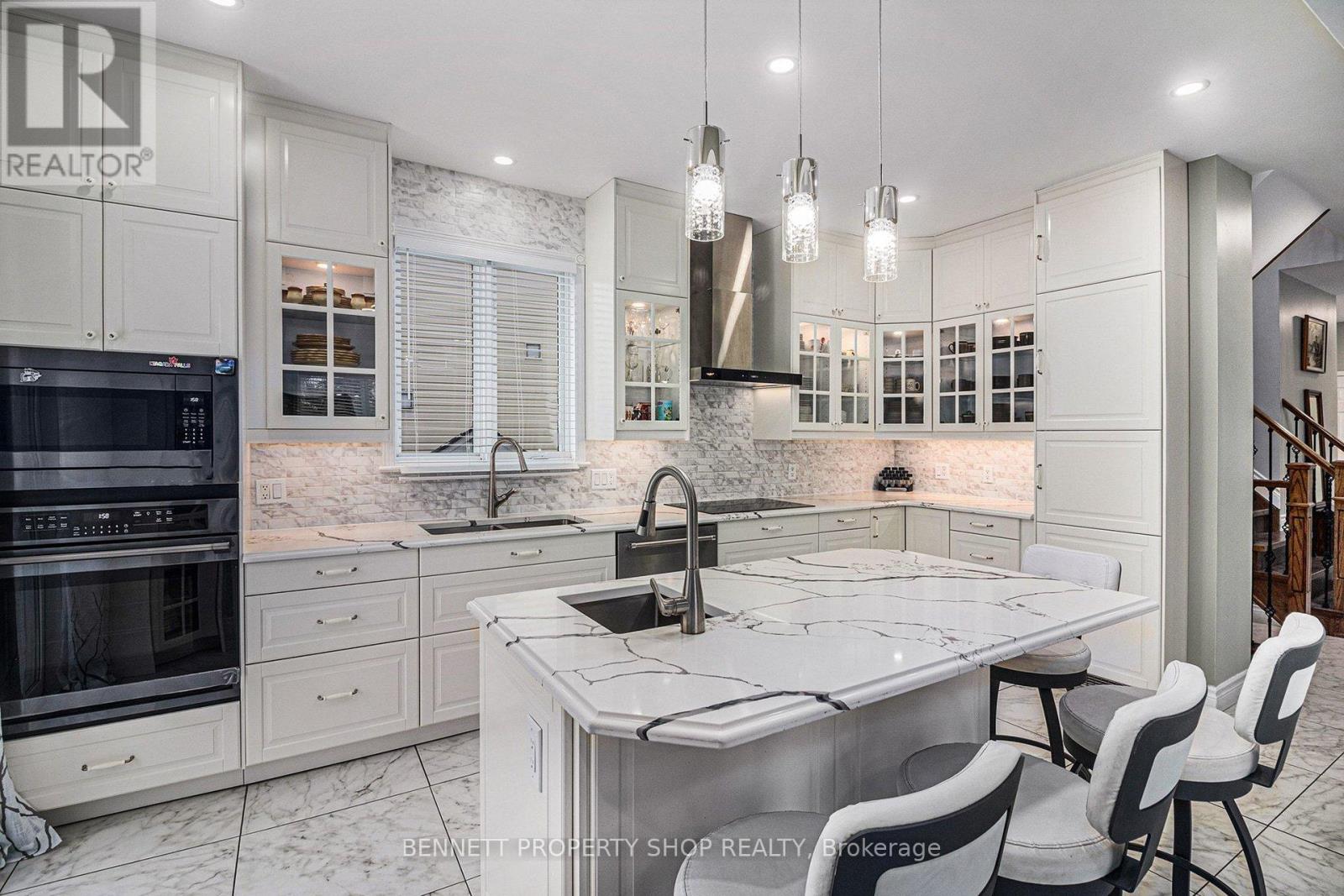 1067 Rocky Harbour Crescent, Ottawa, Ontario  K1V 1V3 - Photo 5 - X12723010