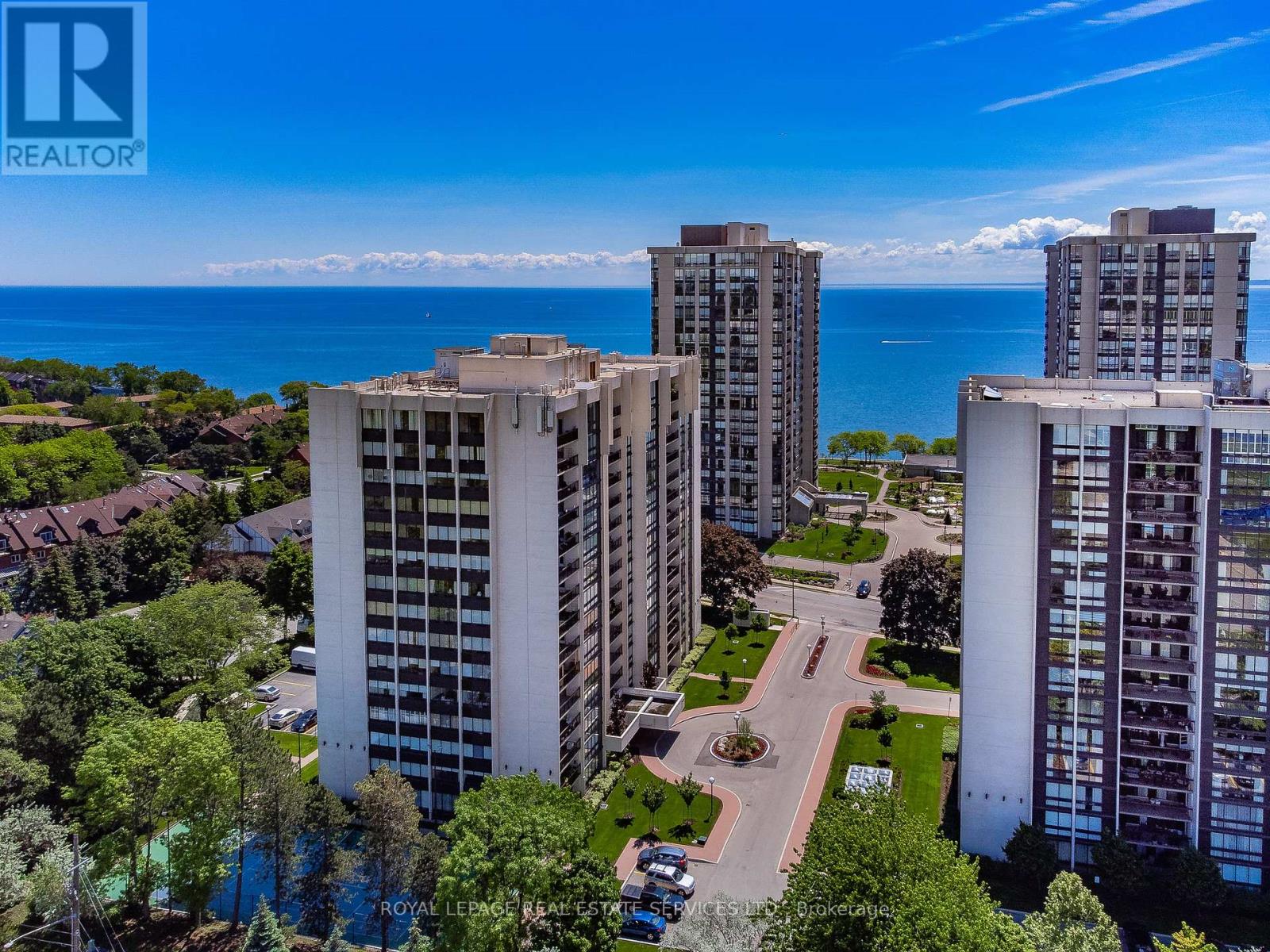 903 - 2175 Marine Drive, Oakville (Br Bronte), Ontario  L6L 5L5 - Photo 2 - W12748846