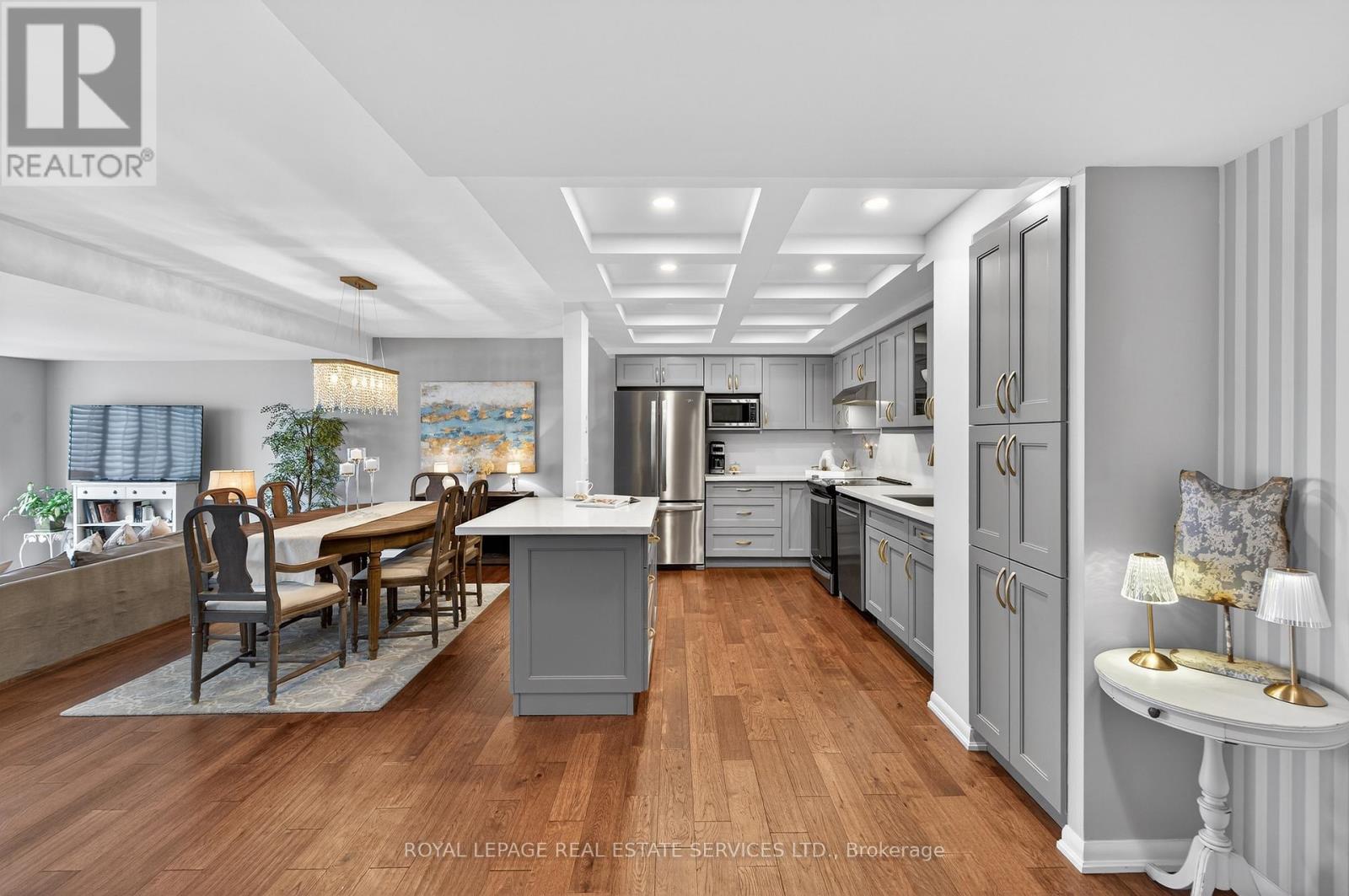 903 - 2175 Marine Drive, Oakville (Br Bronte), Ontario  L6L 5L5 - Photo 9 - W12748846