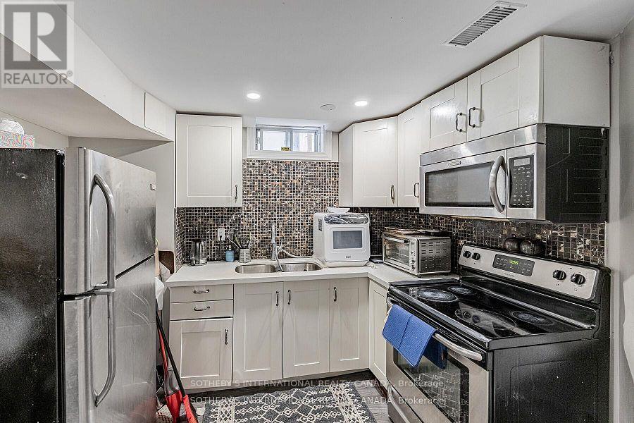 Bsmt - 5930 Bassinger Place, Mississauga (Churchill Meadows), Ontario  L5M 6K5 - Photo 2 - W12748910