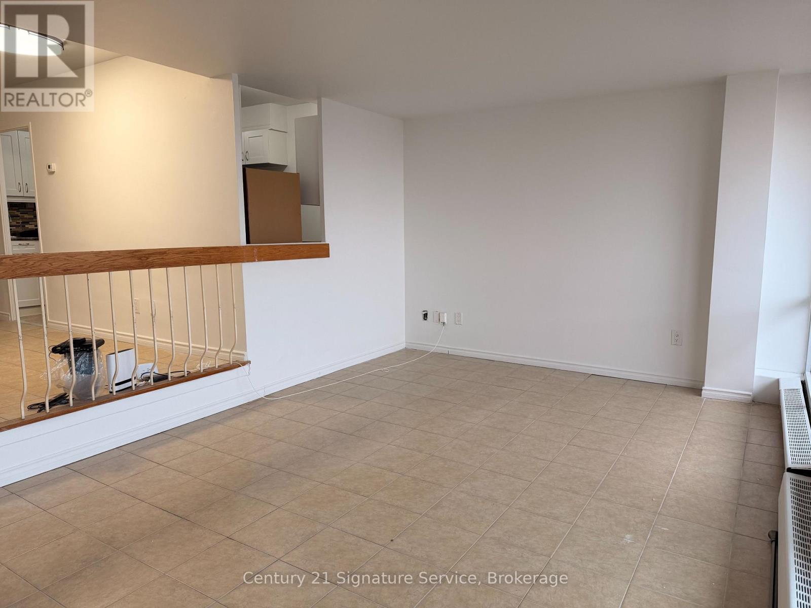 803 - 31 Four Winds Drive, Toronto (York University Heights), Ontario  M3J 1K9 - Photo 5 - W12748932