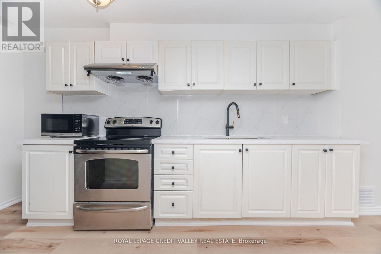 70 Blue Diamond Drive, Brampton (Bramalea North Industrial), Ontario  L6S 6K3 - Photo 39 - W12748956