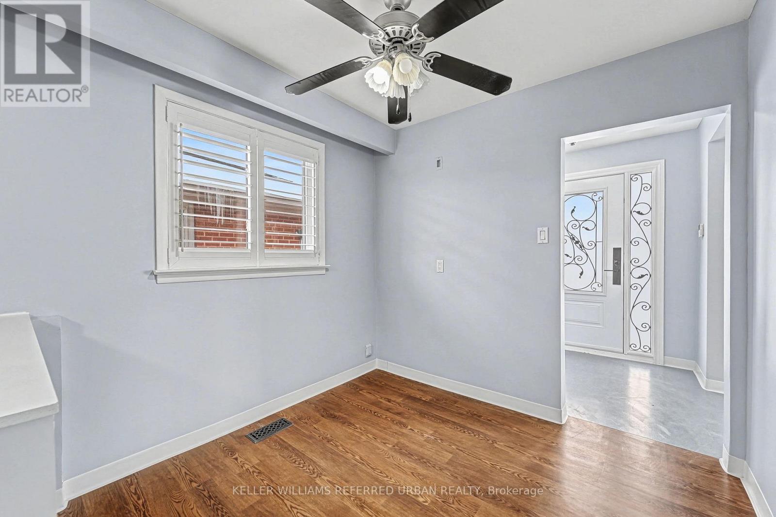 Main Floor - 148 Derrydown Road, Toronto, Ontario  M3J 1R8 - Photo 11 - W12748974