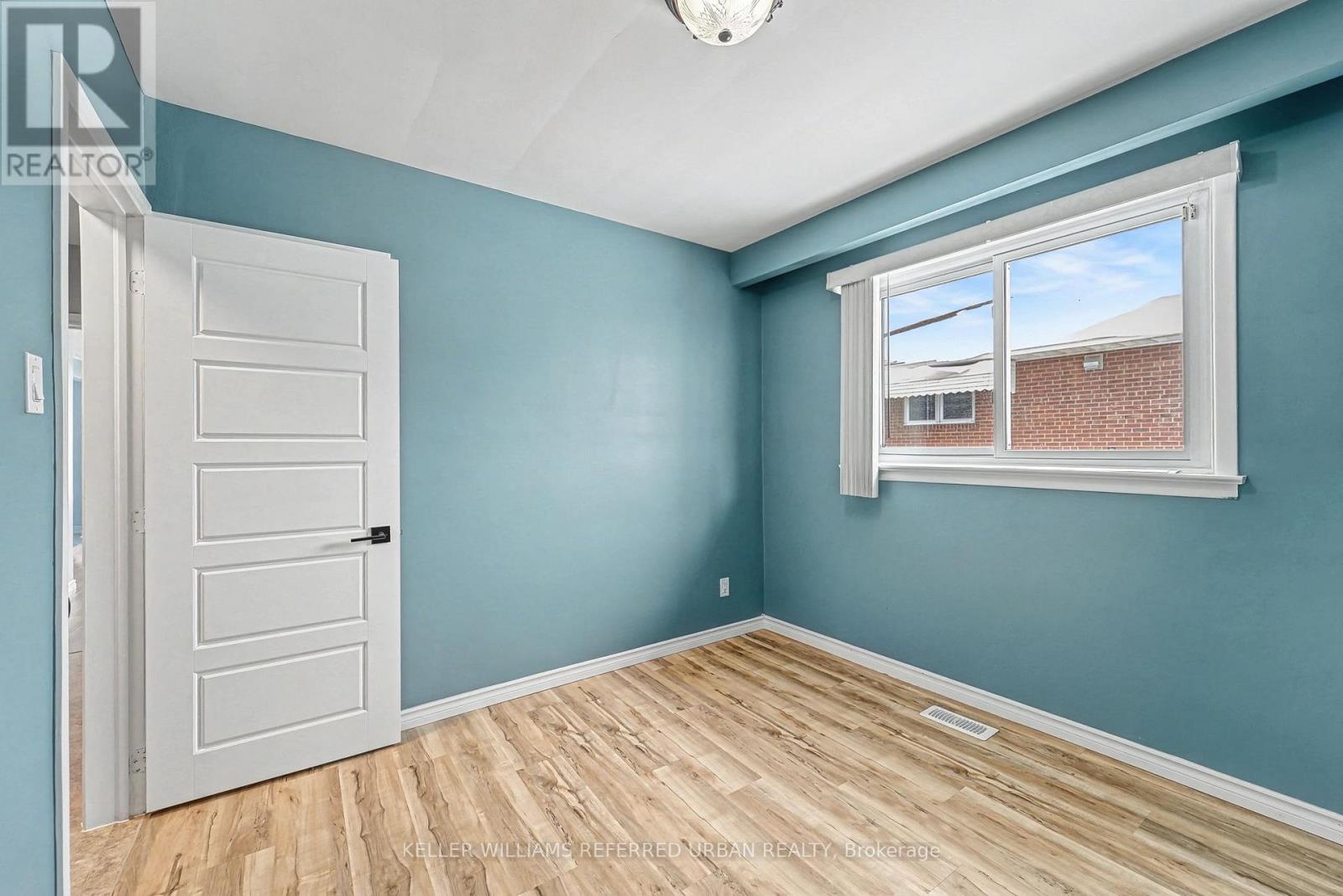 Main Floor - 148 Derrydown Road, Toronto, Ontario  M3J 1R8 - Photo 16 - W12748974