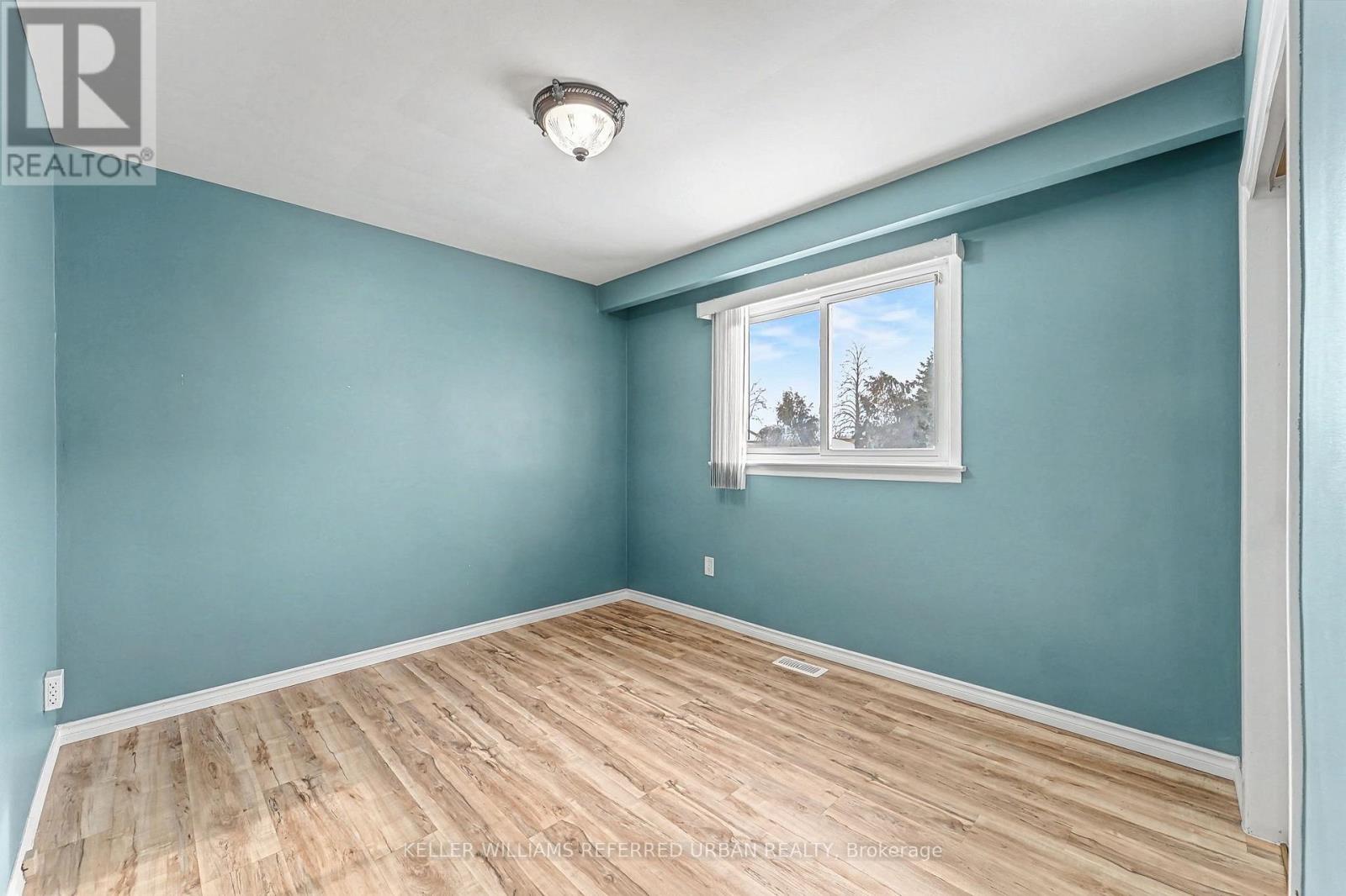 Main Floor - 148 Derrydown Road, Toronto, Ontario  M3J 1R8 - Photo 17 - W12748974