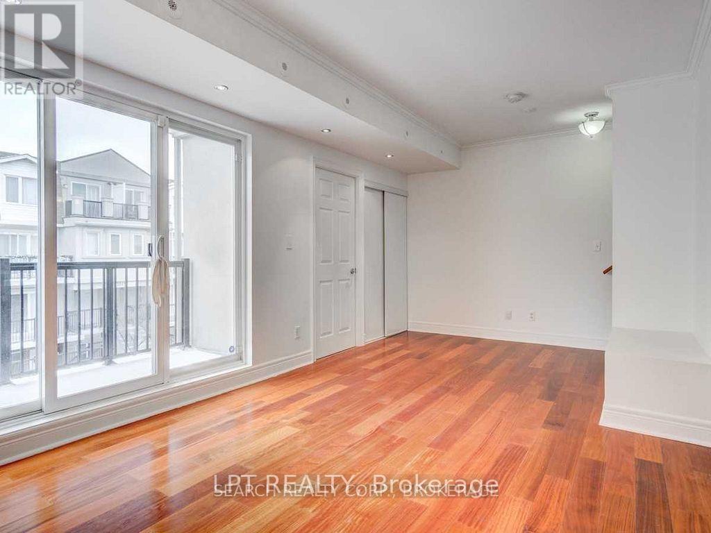 2059 - 3047 Finch Avenue, Toronto (Humbermede), Ontario  M9M 0A5 - Photo 11 - W12748982