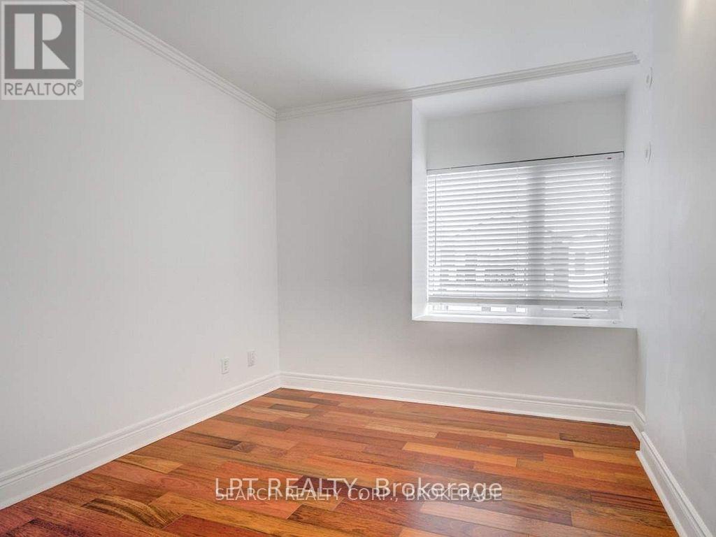 2059 - 3047 Finch Avenue, Toronto (Humbermede), Ontario  M9M 0A5 - Photo 14 - W12748982