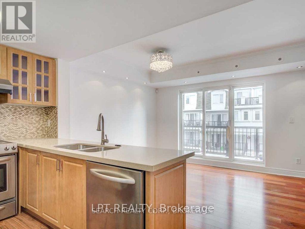 2059 - 3047 Finch Avenue, Toronto (Humbermede), Ontario  M9M 0A5 - Photo 3 - W12748982