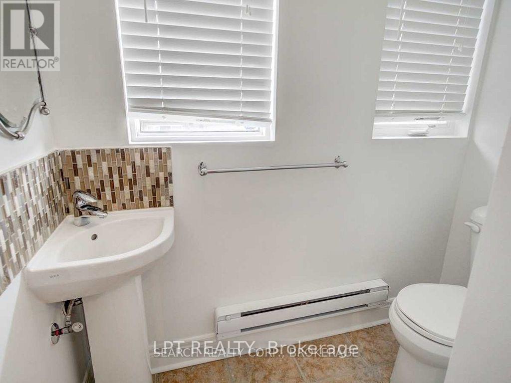 2059 - 3047 Finch Avenue, Toronto (Humbermede), Ontario  M9M 0A5 - Photo 9 - W12748982