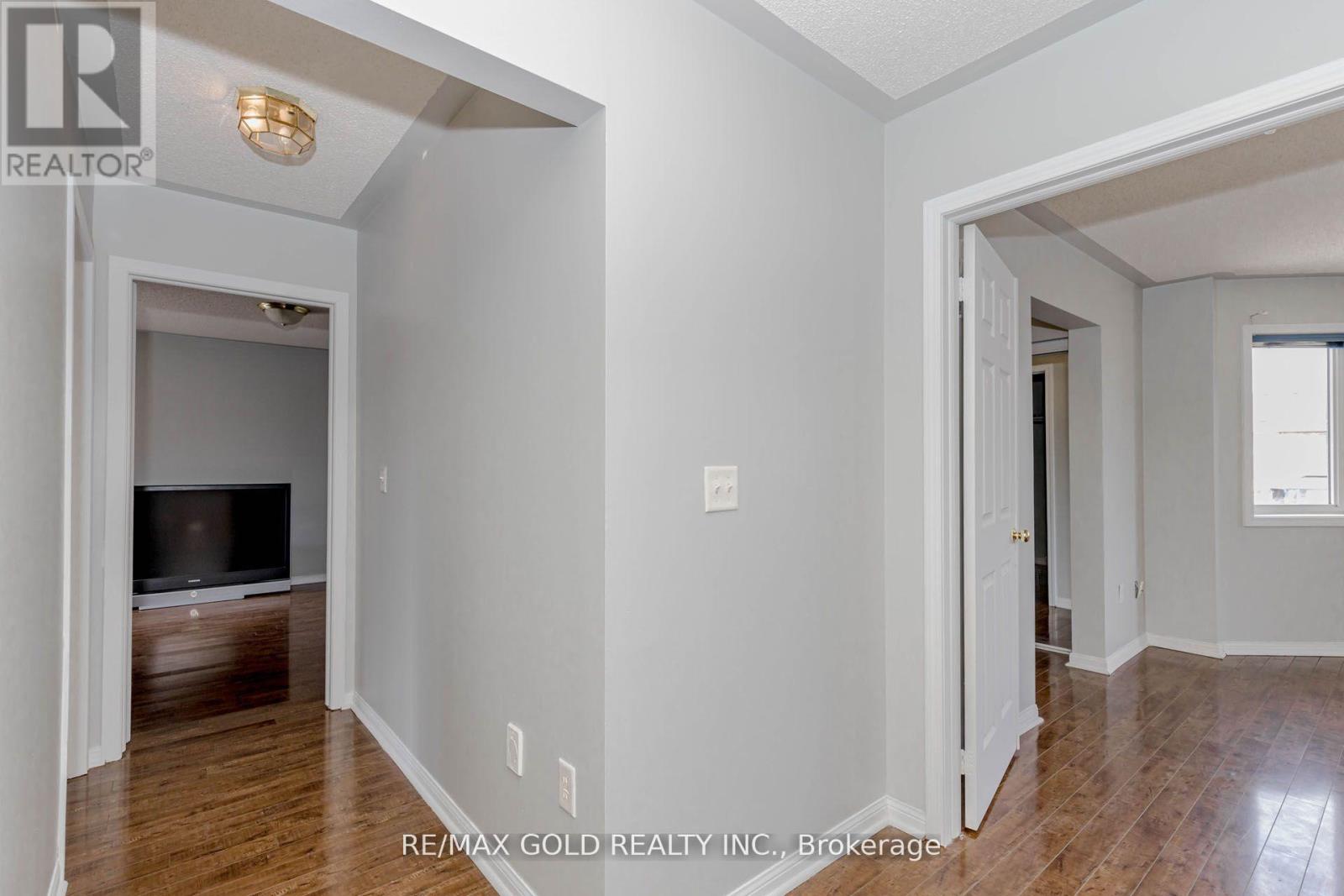 6 Wonder Way, Brampton, Ontario  L6P 1E9 - Photo 32 - W12749012