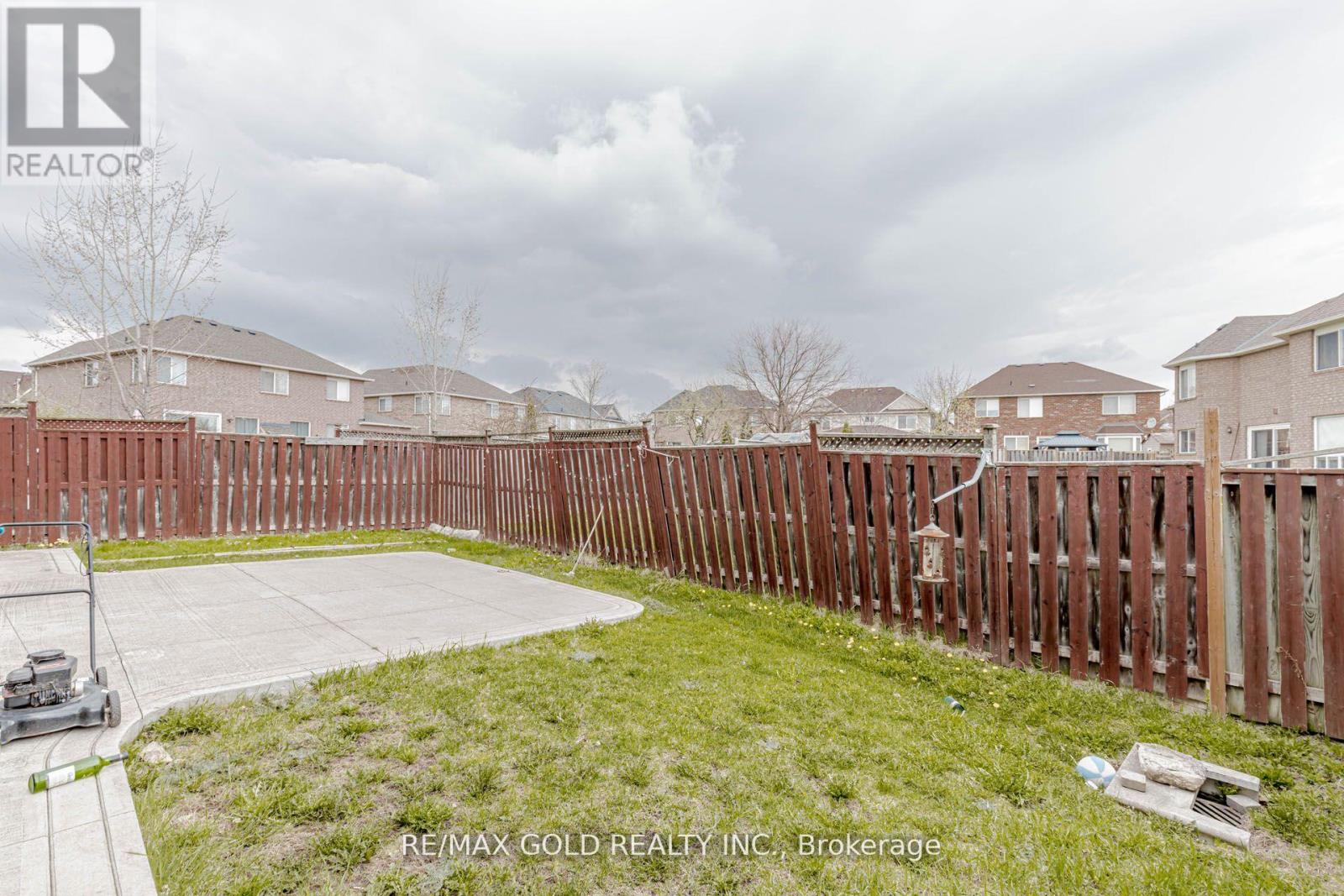 6 Wonder Way, Brampton, Ontario  L6P 1E9 - Photo 49 - W12749012