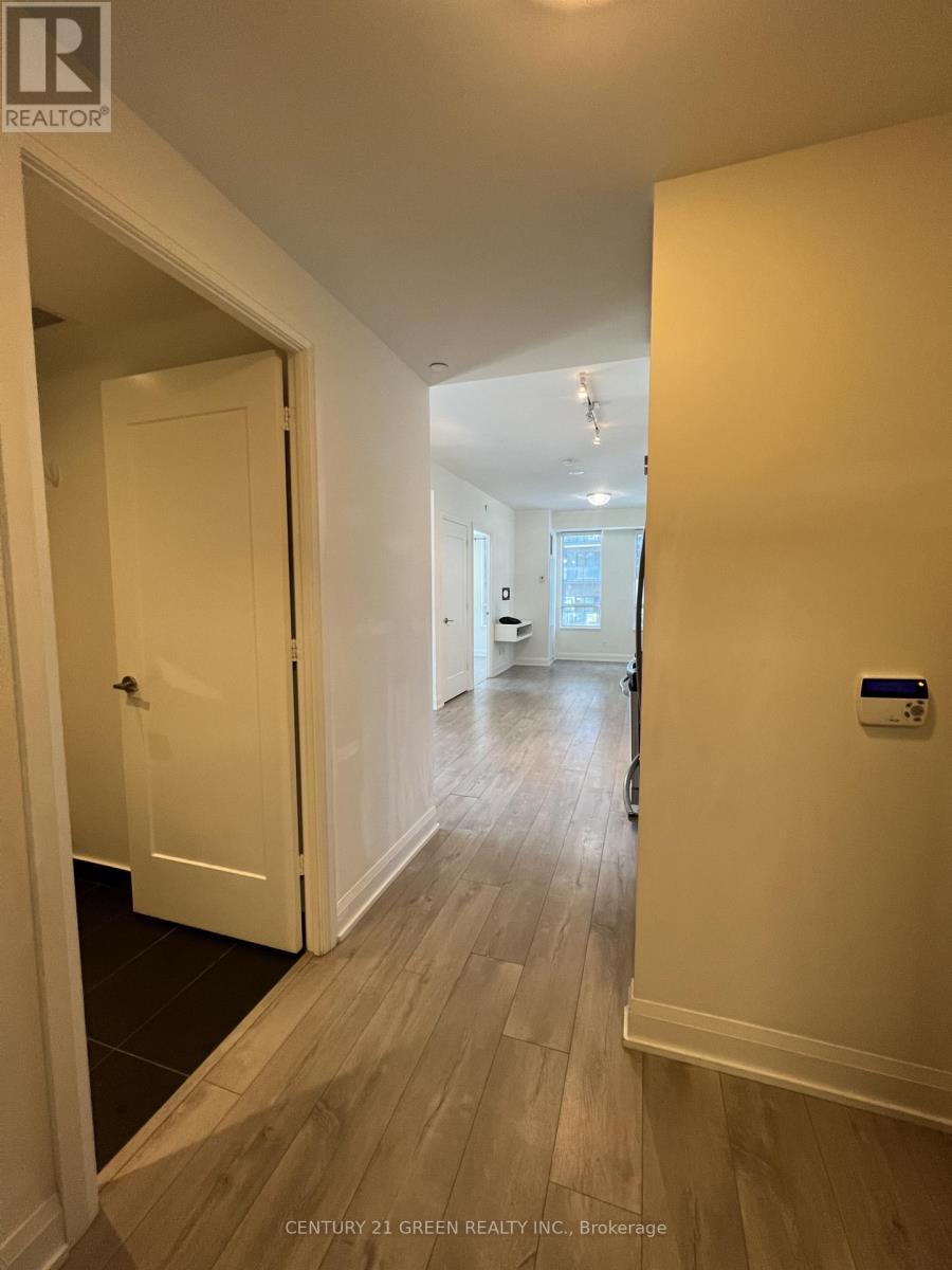 412 - 110 Marine Parade Drive, Toronto (Mimico), Ontario  M8V 0V6 - Photo 3 - W12749086