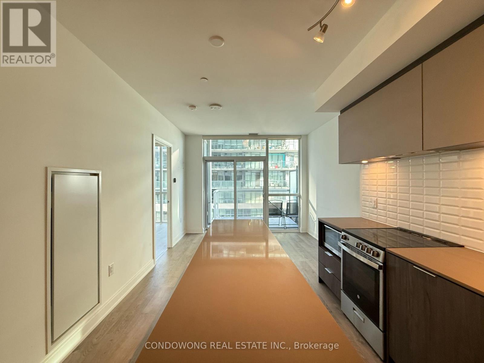 406 - 65 ANNIE CRAIG DRIVE, toronto (mimico), Ontario