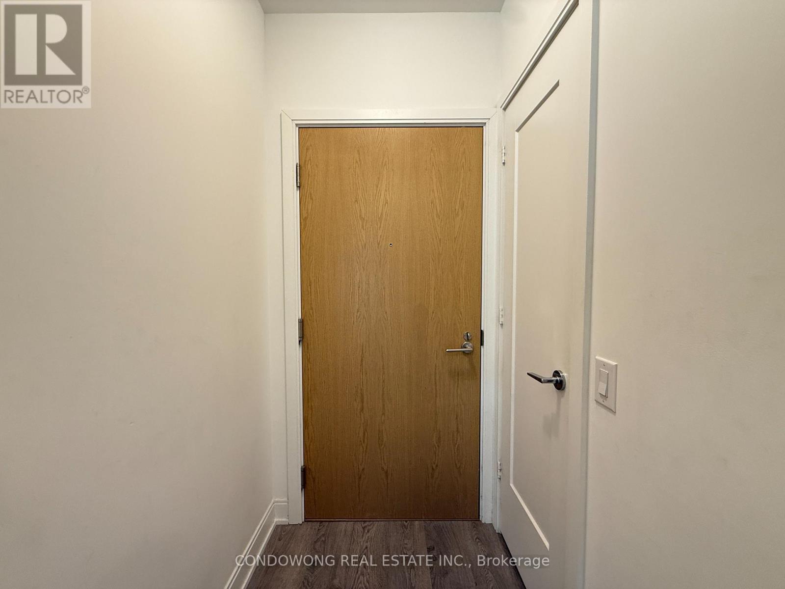 406 - 65 Annie Craig Drive, Toronto (Mimico), Ontario  M8V 0G3 - Photo 2 - W12749102