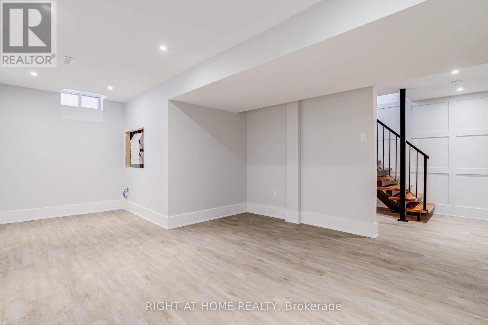 4212 Credit Pointe Drive, Mississauga (East Credit), Ontario  L5M 3K2 - Photo 25 - W12749124