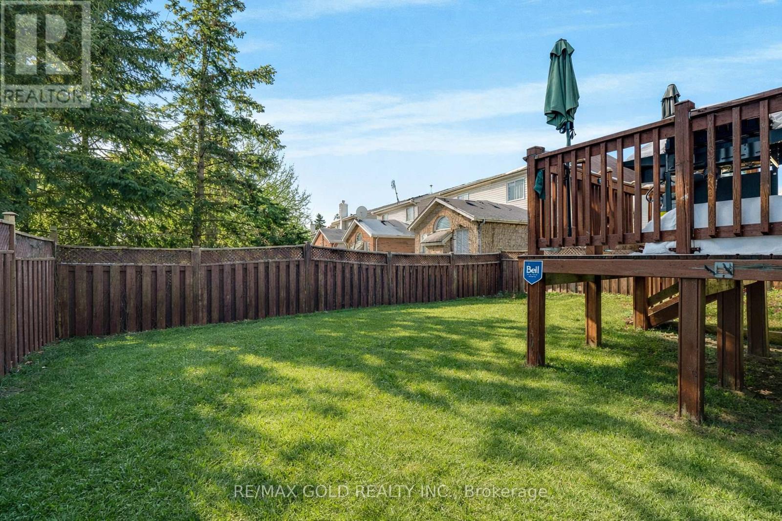 5 Furrows End, Brampton (Heart Lake West), Ontario  L6Z 4S5 - Photo 49 - W12749150