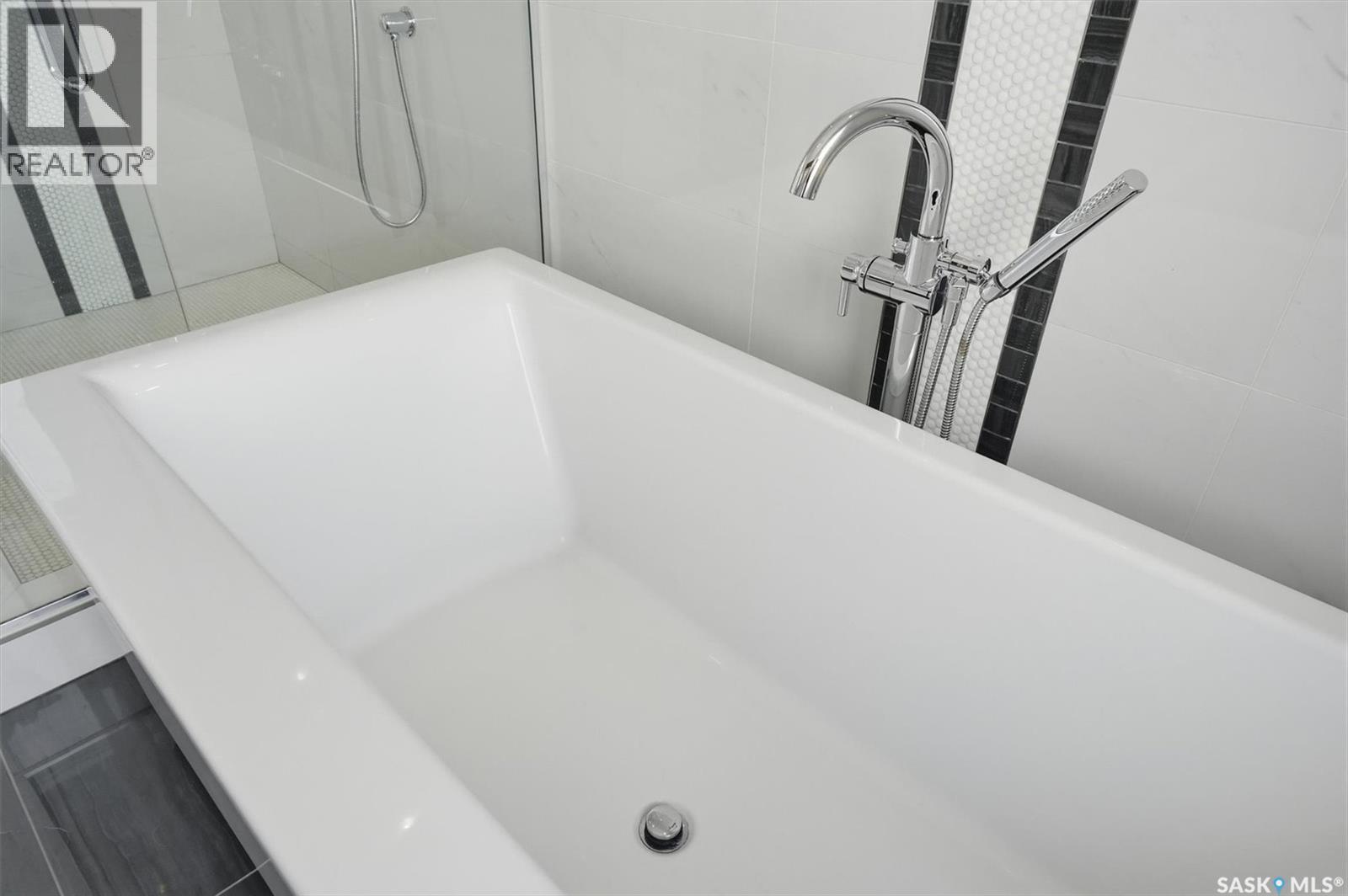 343 Mahabir Court, Saskatoon, Saskatchewan  S7W 0J5 - Photo 25 - SK027746