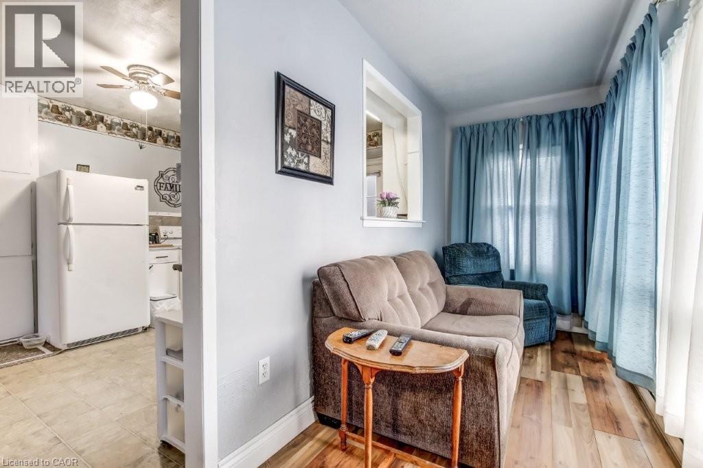 39 Queen Street W, St. Williams, Ontario  N0E 1P0 - Photo 4 - 40801839