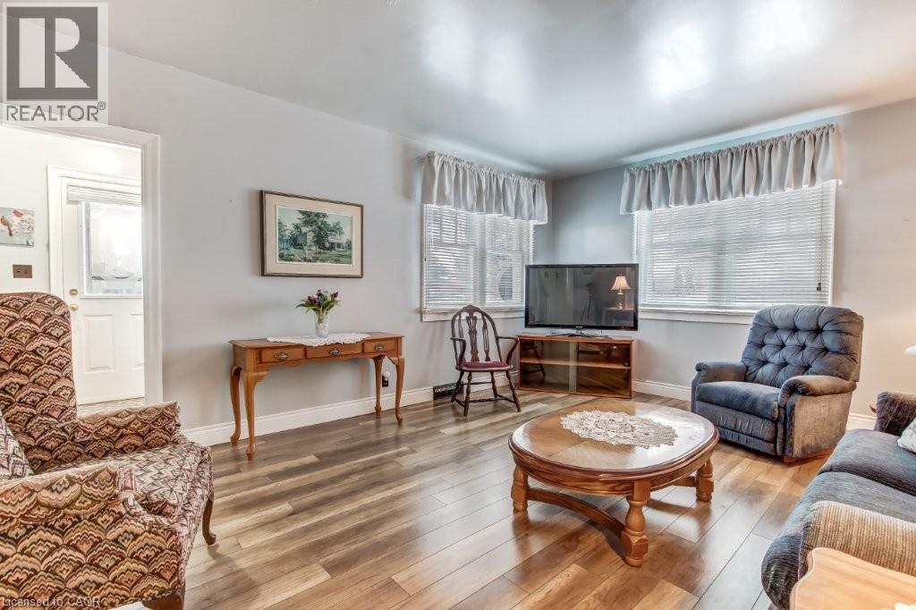 39 Queen Street W, St. Williams, Ontario  N0E 1P0 - Photo 5 - 40801839