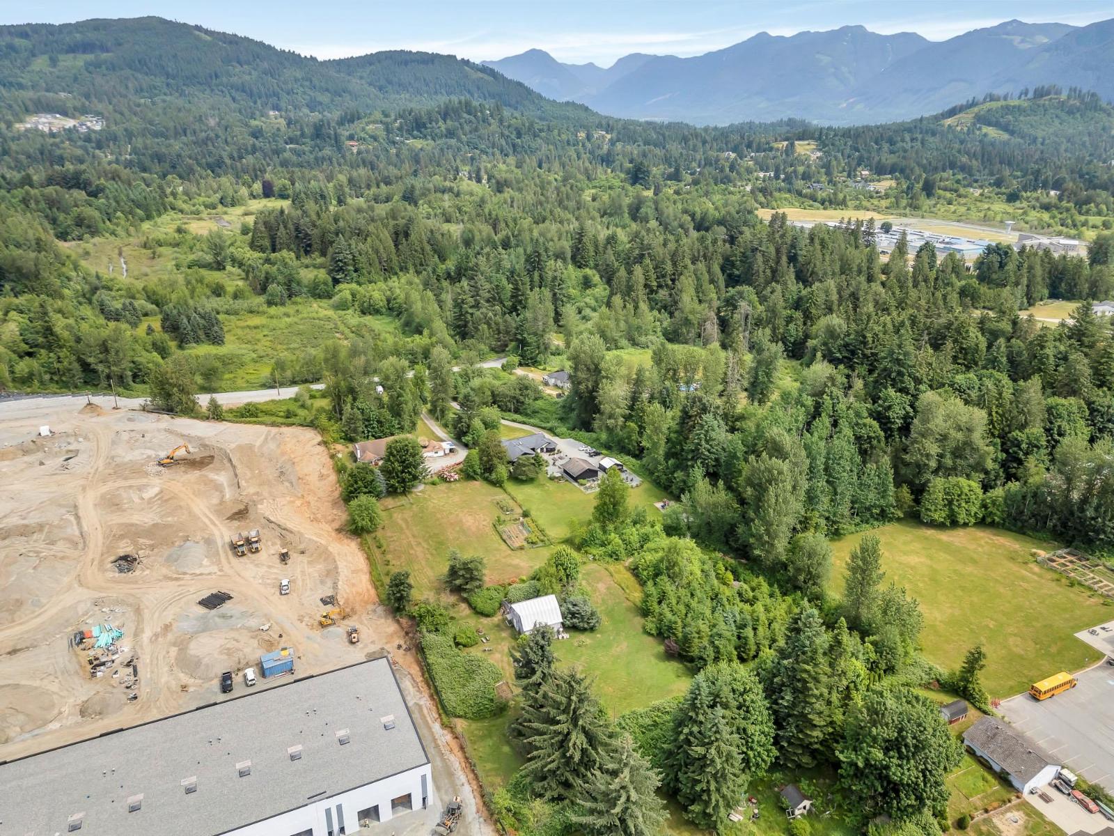 33470 Ihles Avenue, Mission, British Columbia  V2V 6Y1 - Photo 38 - R3084078