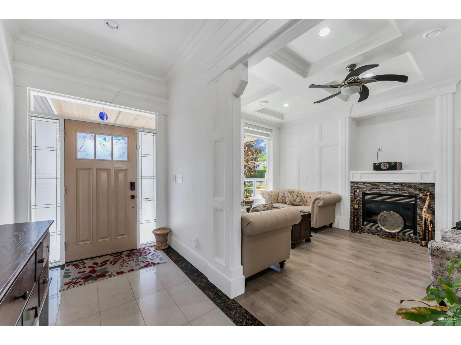 2262 Madrona Place, Surrey, British Columbia  V4A 7Z4 - Photo 7 - R3084768