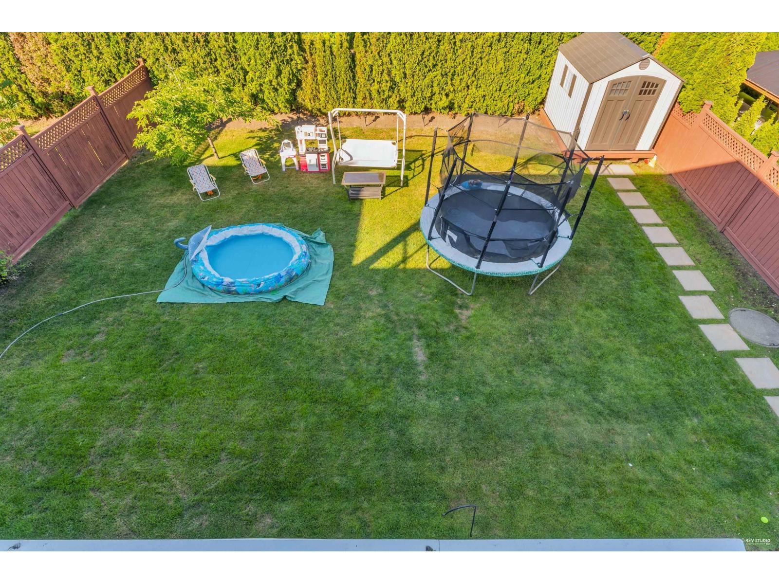 2262 Madrona Place, Surrey, British Columbia  V4A 7Z4 - Photo 33 - R3084768