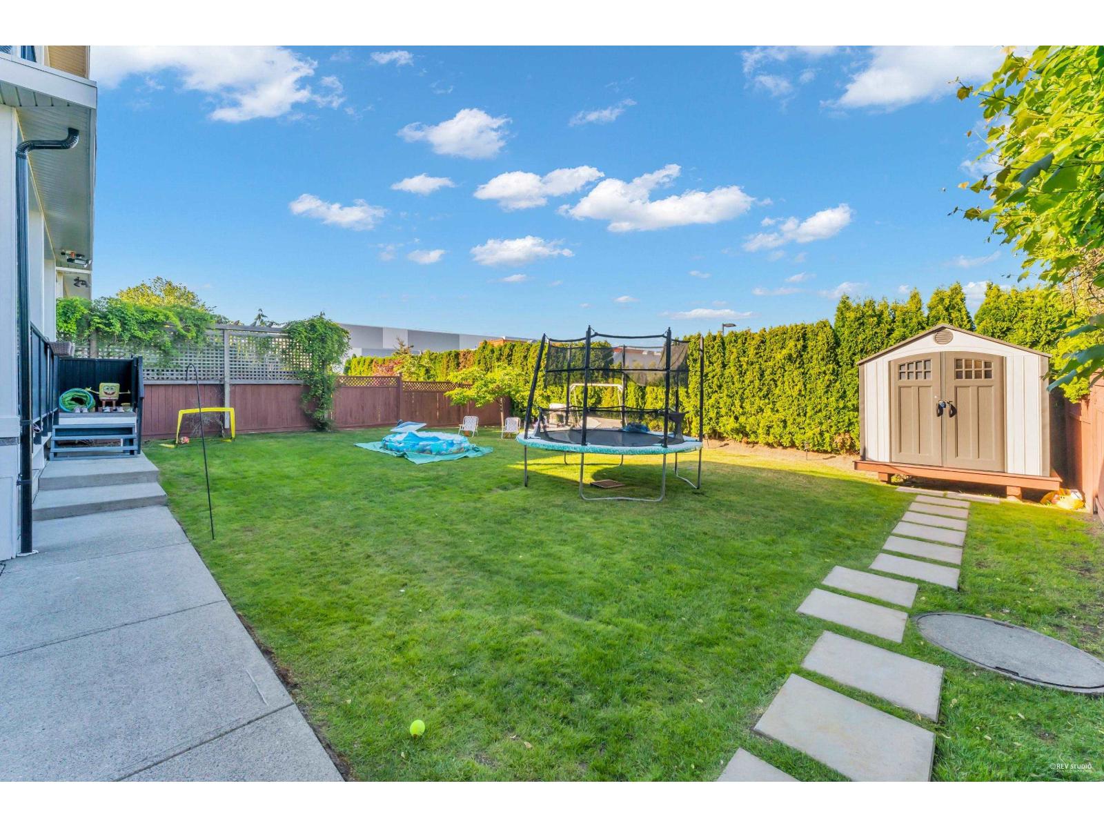 2262 Madrona Place, Surrey, British Columbia  V4A 7Z4 - Photo 36 - R3084768