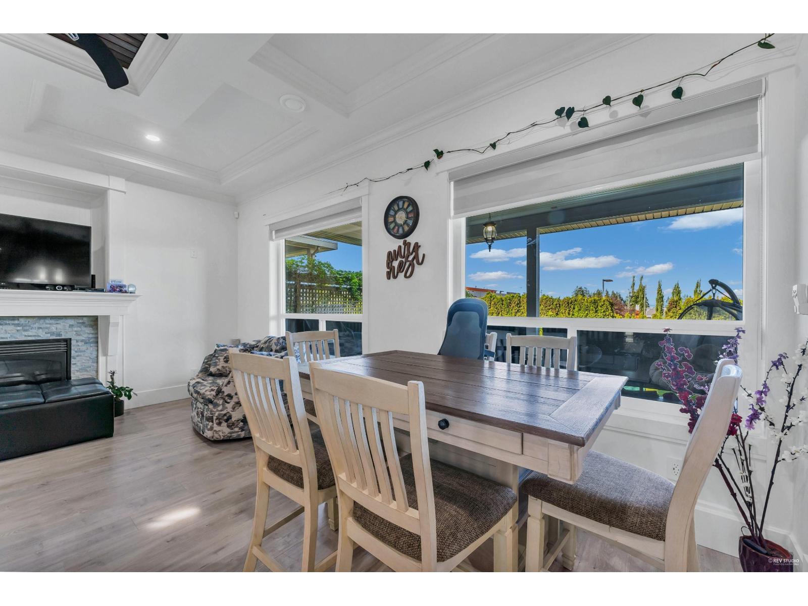 2262 Madrona Place, Surrey, British Columbia  V4A 7Z4 - Photo 14 - R3084768