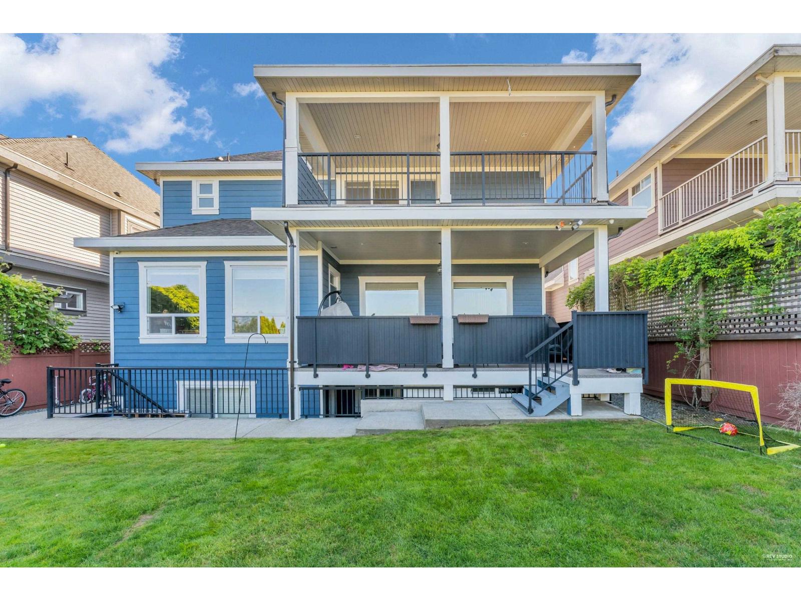 2262 Madrona Place, Surrey, British Columbia  V4A 7Z4 - Photo 40 - R3084768