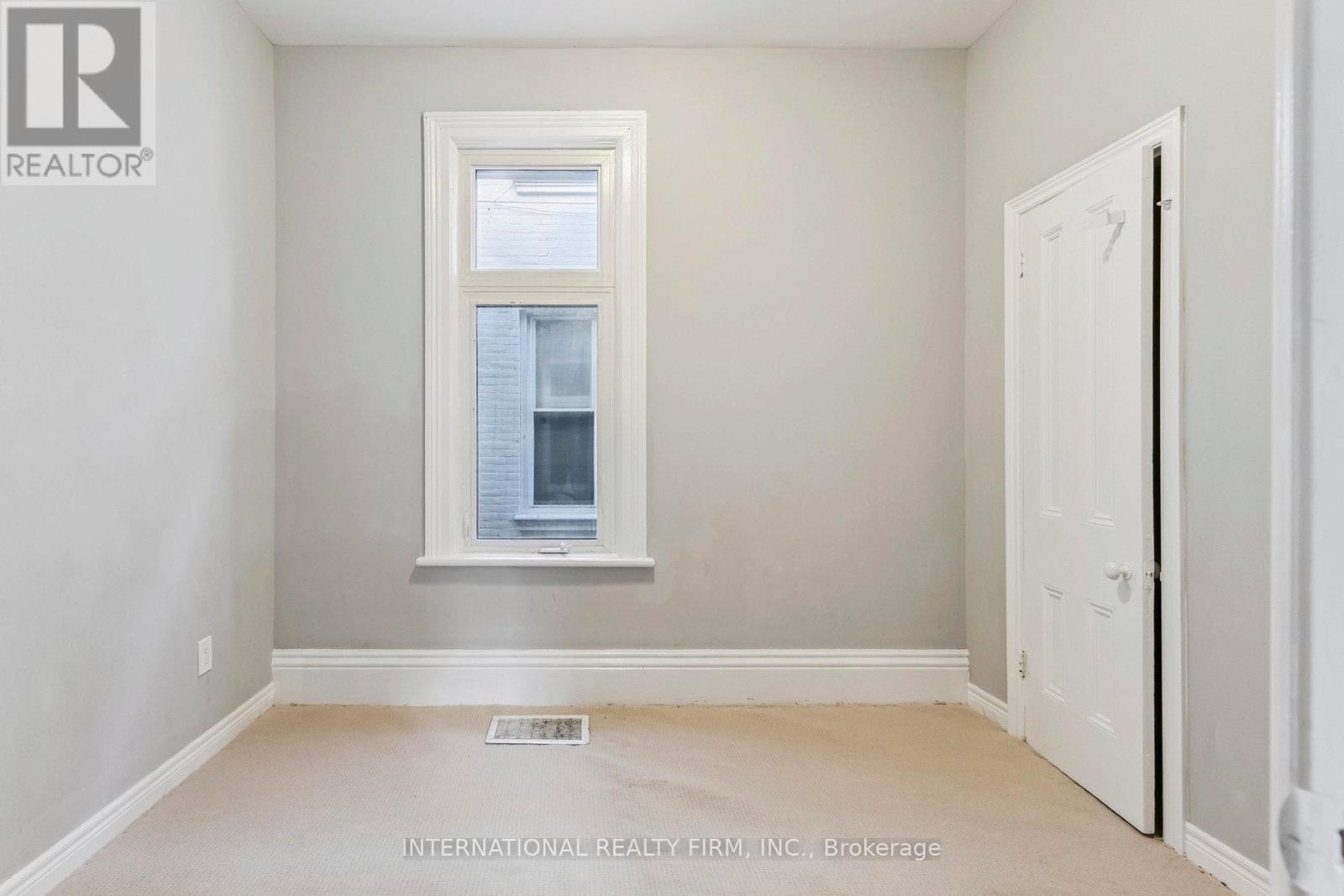 54 Marlborough Street, Brantford, Ontario  N3T 2S2 - Photo 13 - X12748870