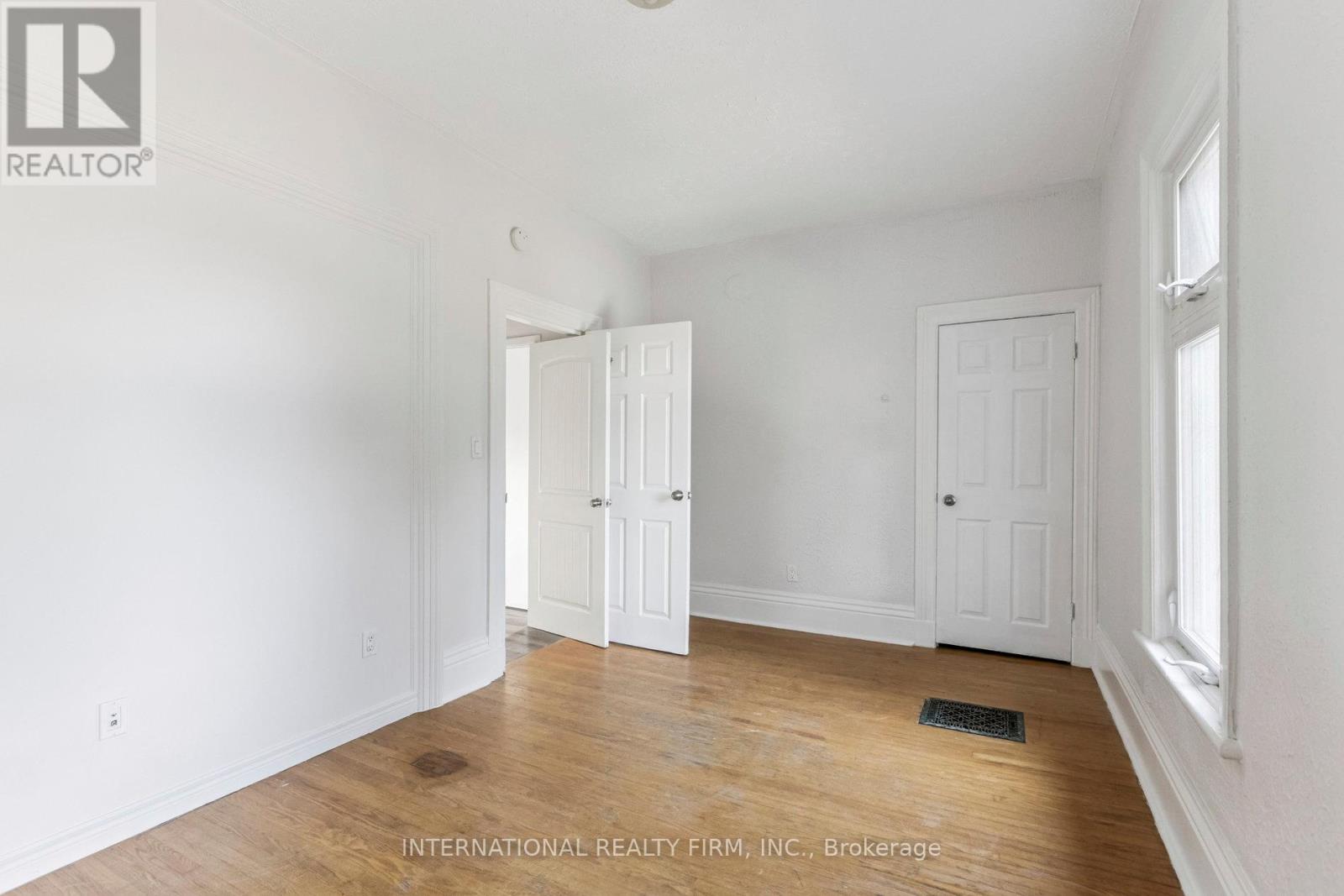 54 Marlborough Street, Brantford, Ontario  N3T 2S2 - Photo 23 - X12748870