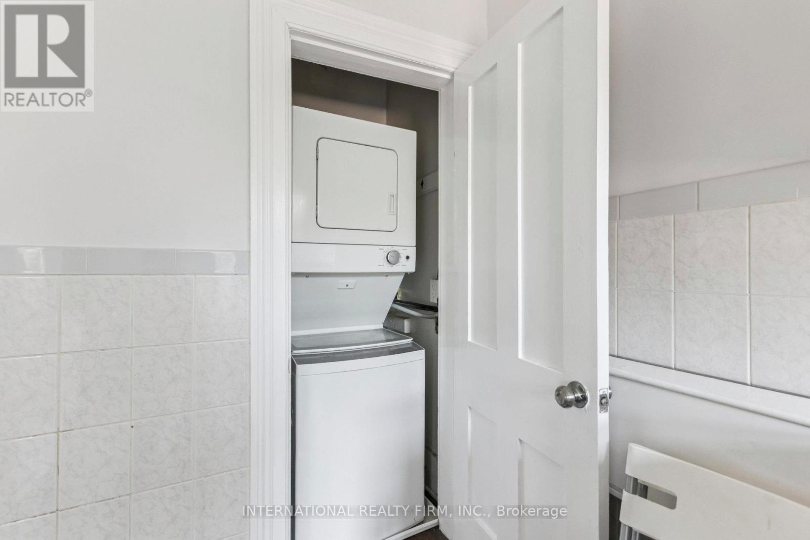 54 Marlborough Street, Brantford, Ontario  N3T 2S2 - Photo 36 - X12748870