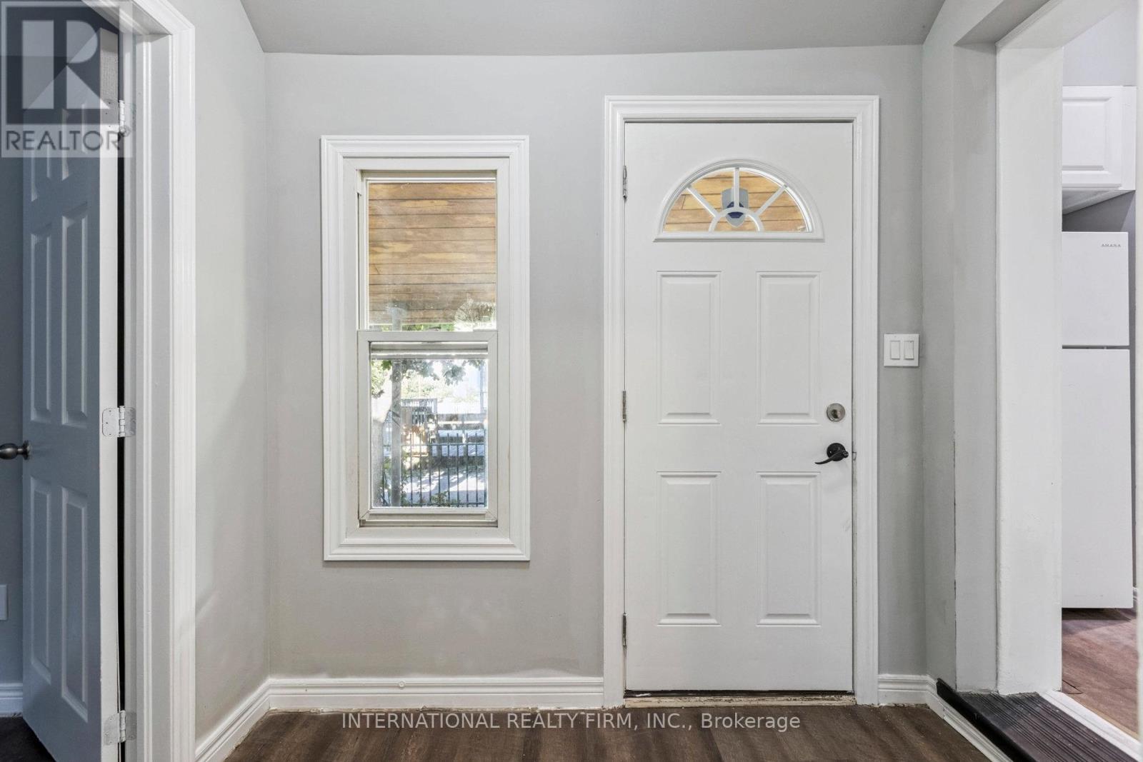 54 Marlborough Street, Brantford, Ontario  N3T 2S2 - Photo 7 - X12748870