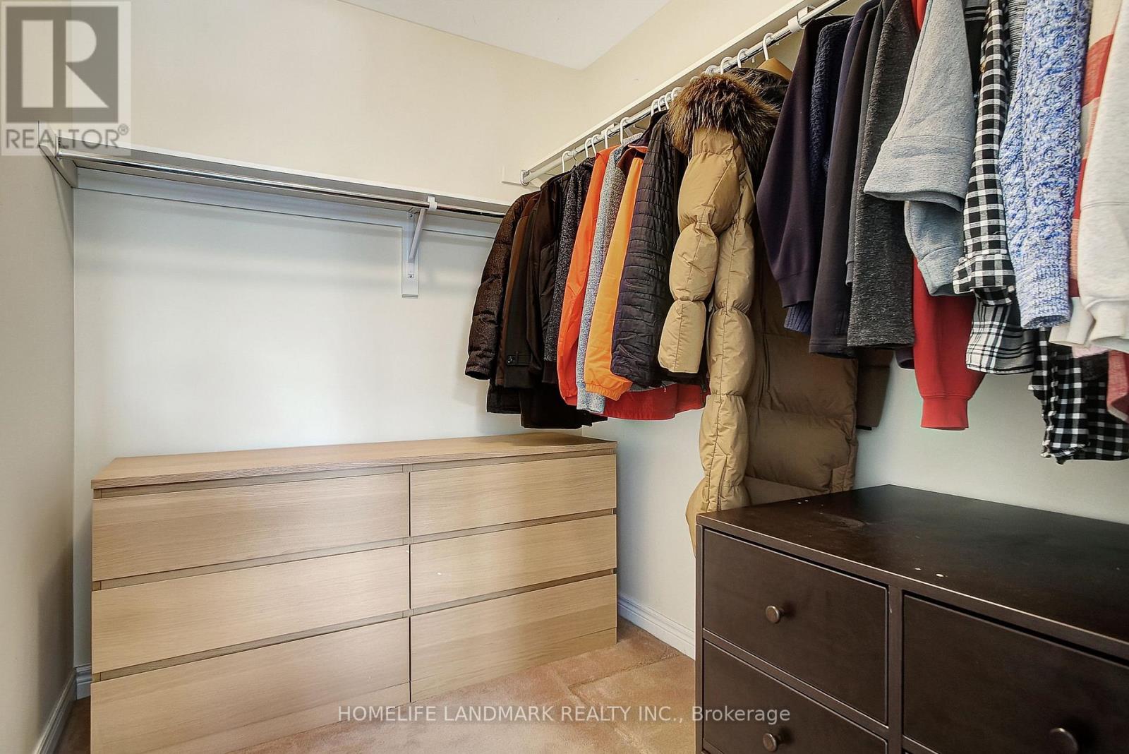 328 Vincent Drive, North Dumfries, Ontario  N0B 1E0 - Photo 12 - X12748954