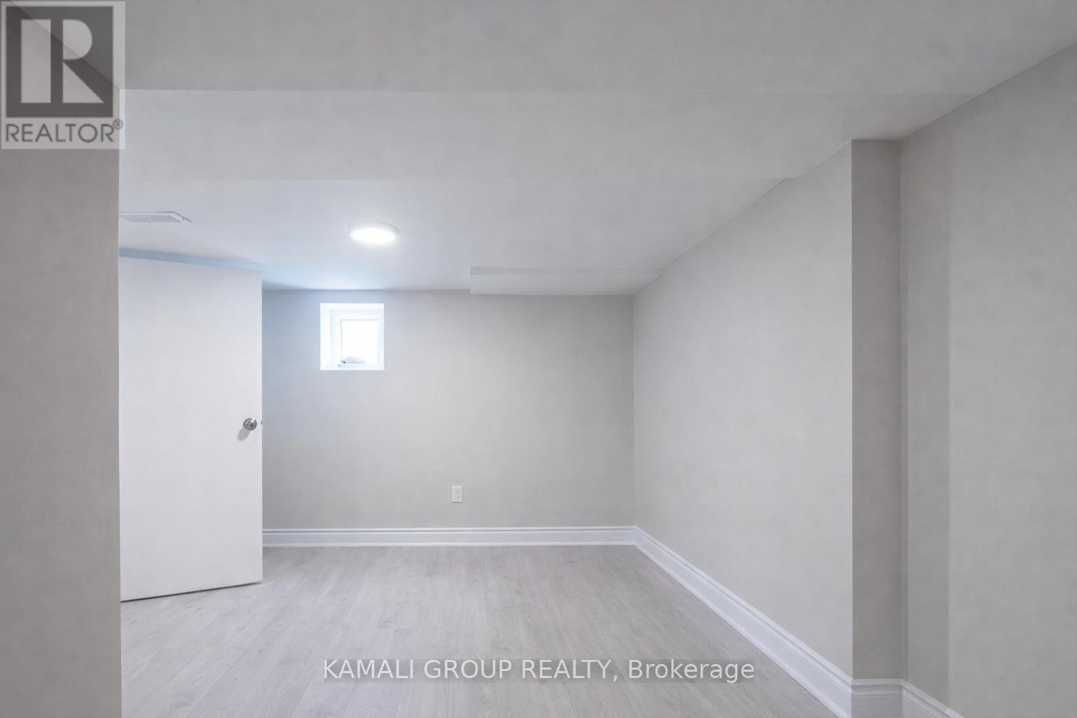 Main - 4554 Third Avenue, Niagara Falls, Ontario  L2E 4L2 - Photo 16 - X12748972