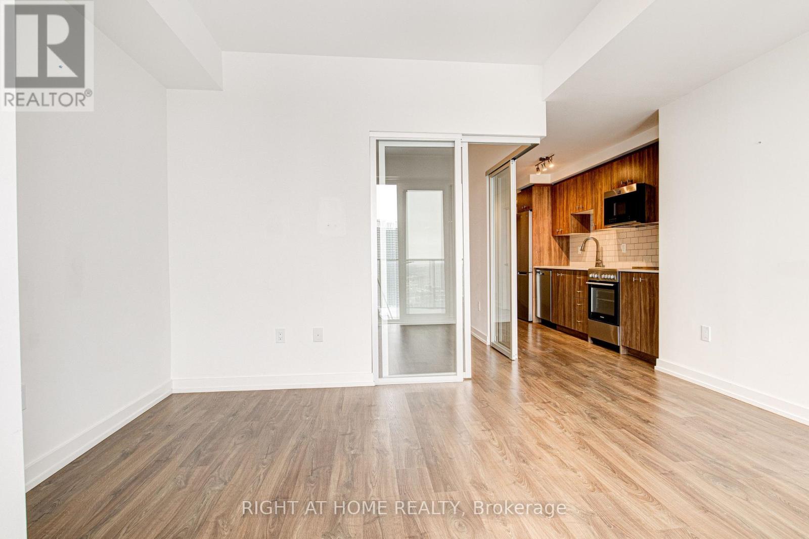 2905 - 15 Wellington Street S, Kitchener, Ontario  N2G 0E4 - Photo 19 - X12749128