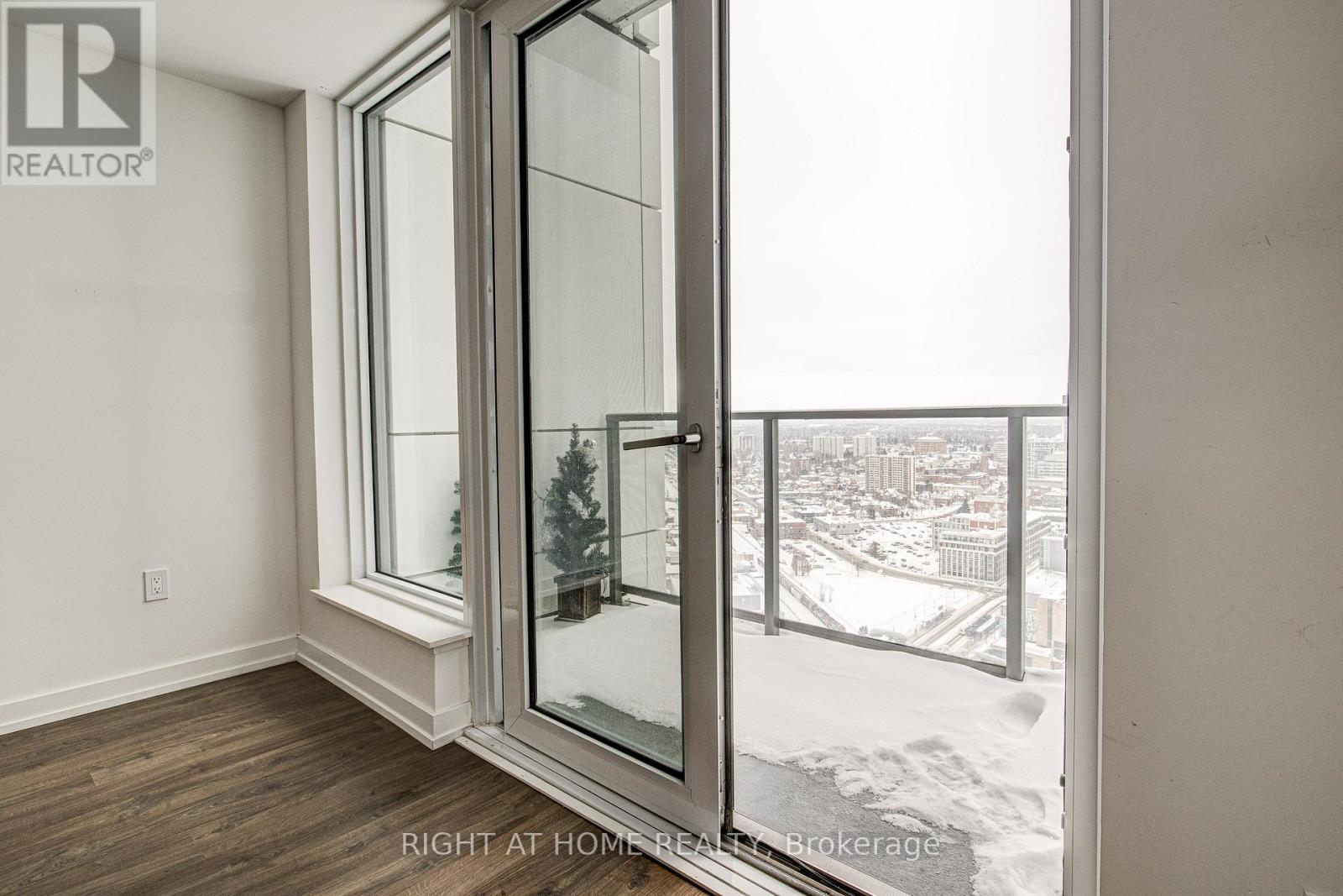 2905 - 15 Wellington Street S, Kitchener, Ontario  N2G 0E4 - Photo 32 - X12749128