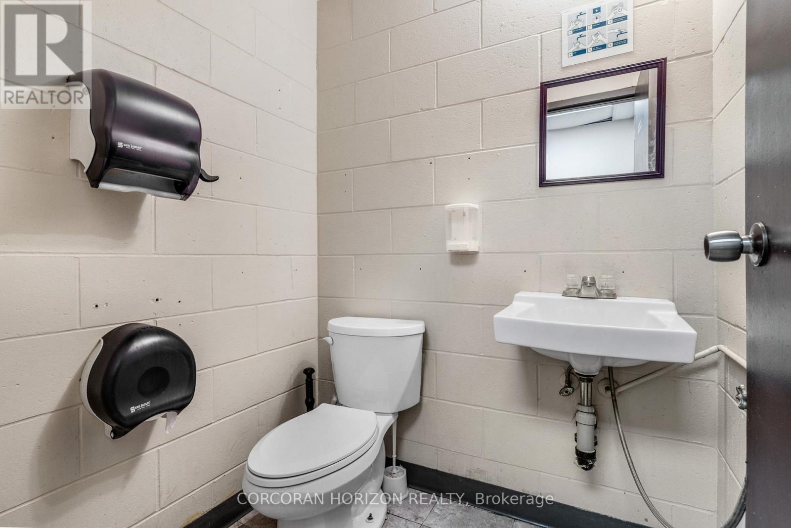 7 - 485 Silvercreek Parkway N, Guelph, Ontario  N1H 7K5 - Photo 11 - X12749148